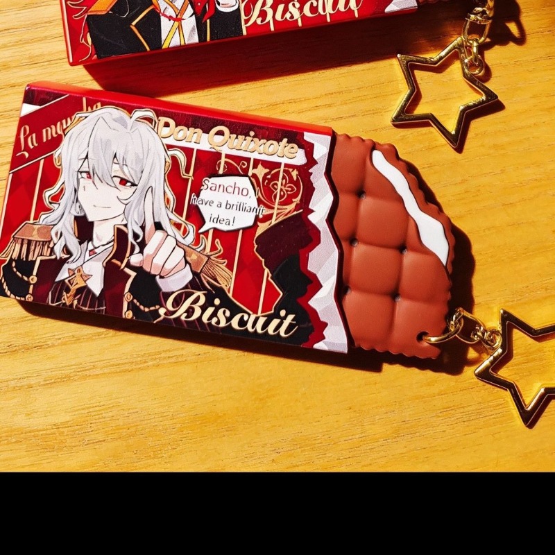 قطعتان من سلسلة مفاتيح حقيبة ا - مراجعة Anime Merchandise Companies وسعره